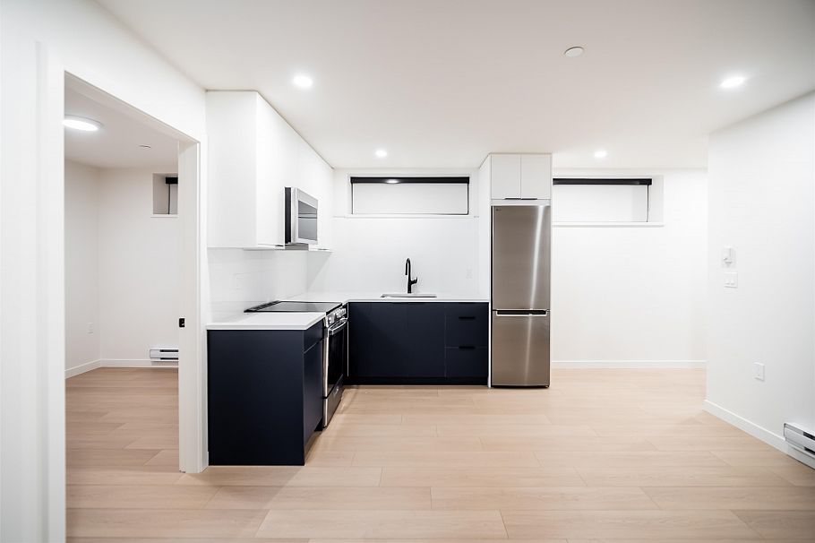 7962 Inverness Street Vancouver, BC - 25