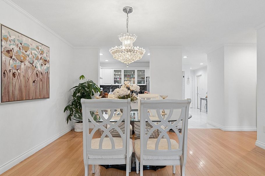 602 1500 Ostler Court North Vancouver, BC - 12