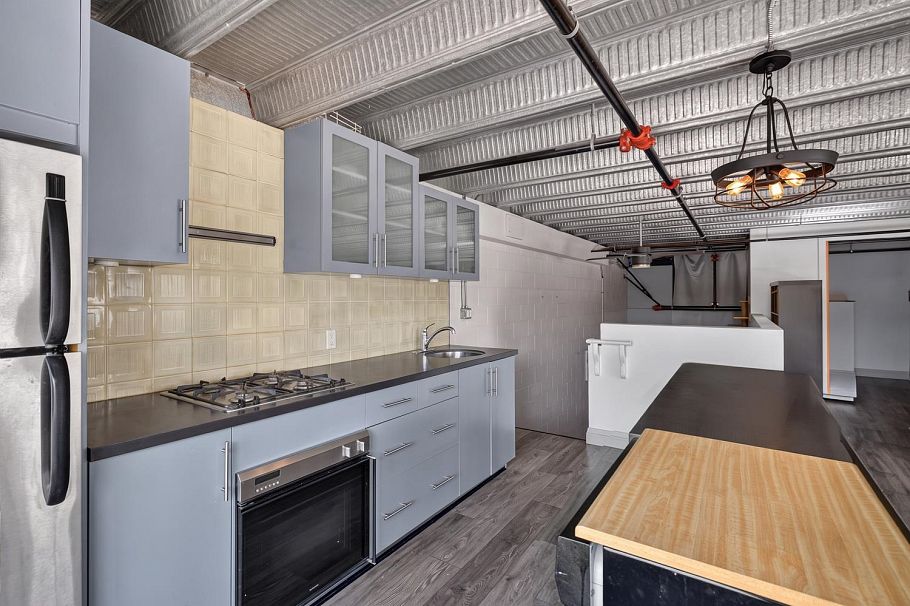530 Vernon Drive Vancouver, BC - 7