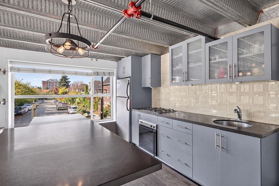 530 Vernon Drive Vancouver, BC - 8