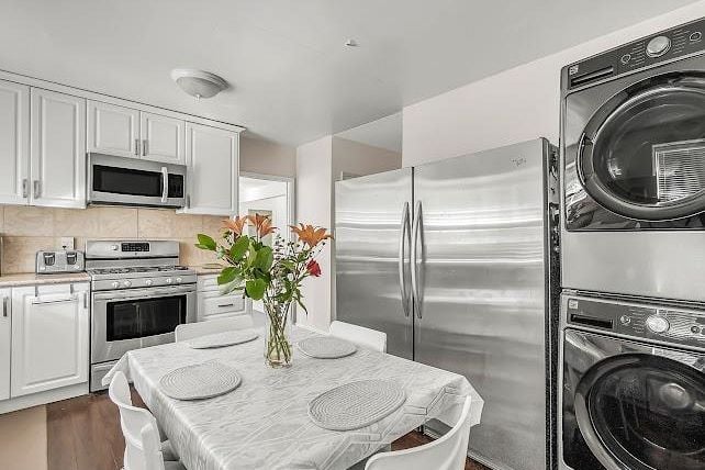 938 E 29th Street North Vancouver, BC - 4