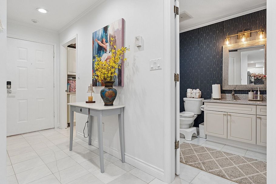 602 1500 Ostler Court North Vancouver, BC - 29
