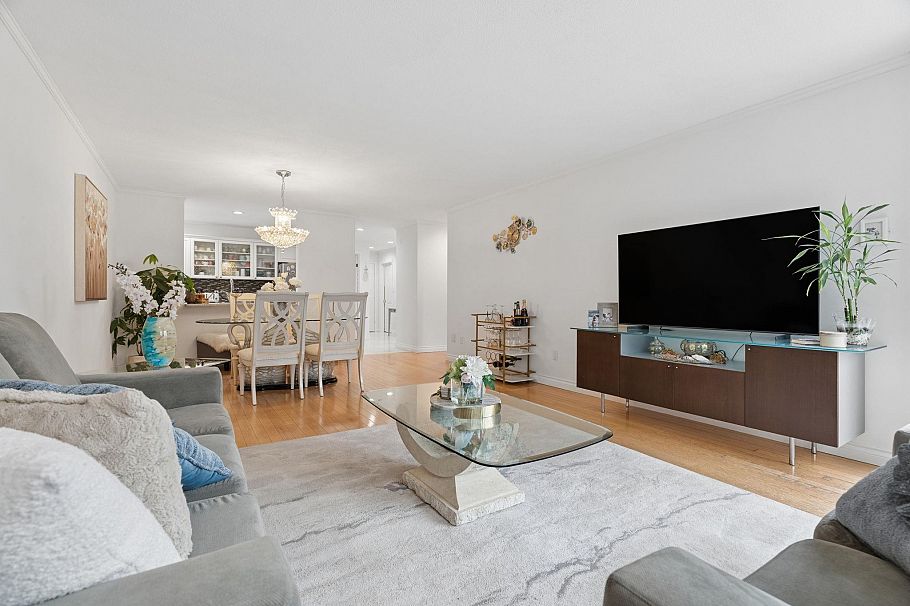 602 1500 Ostler Court North Vancouver, BC - 13