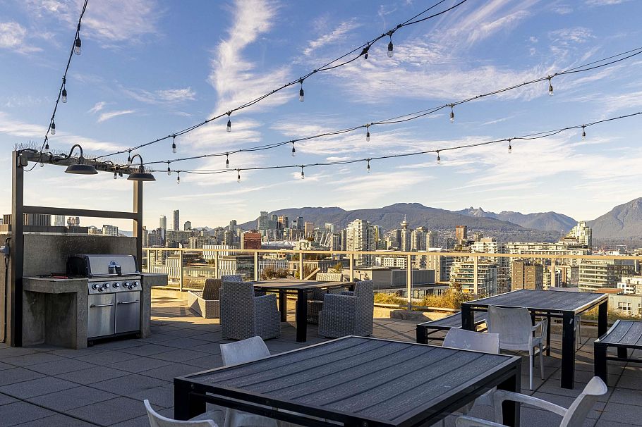 352 250 E 6th Avenue Vancouver, BC - 21