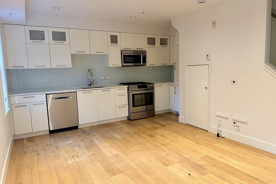 1080 Nicola Street Vancouver, BC - 6