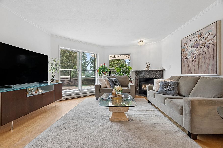 602 1500 Ostler Court North Vancouver, BC - 9