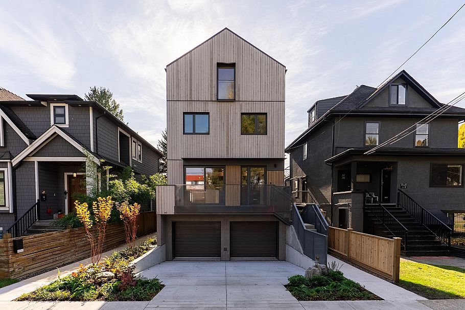 1 60 E 17th Avenue Vancouver, BC - 39