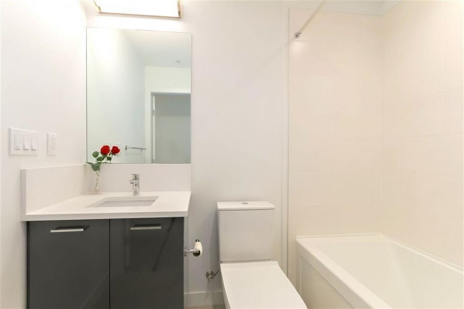 311 3581 Ross Drive Vancouver, BC - 6