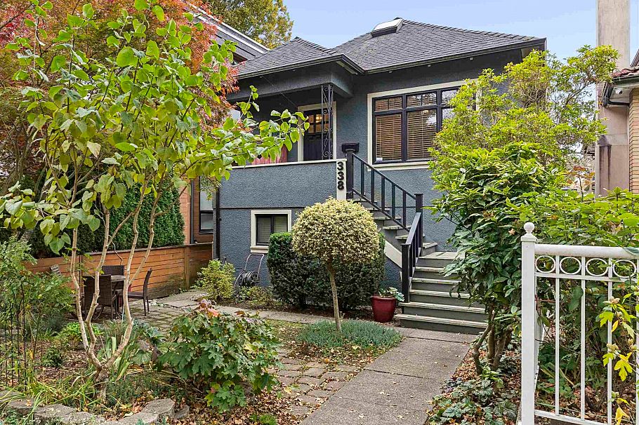 338 E 20th Avenue Vancouver, BC - 1