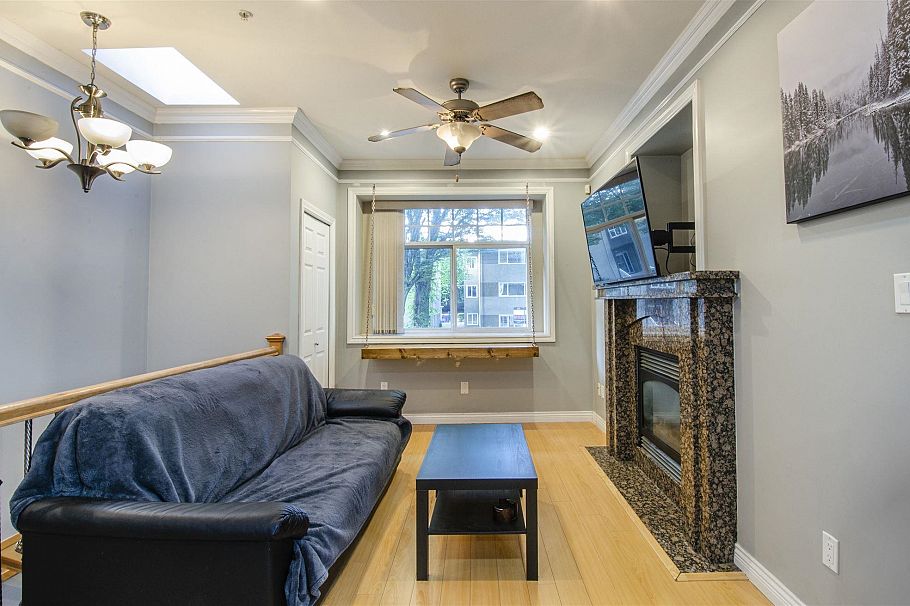 1550 E 1st Avenue Vancouver, BC - 22