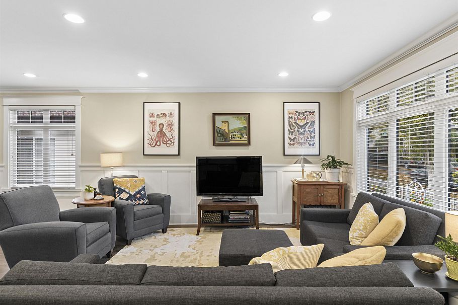 338 E 20th Avenue Vancouver, BC - 3