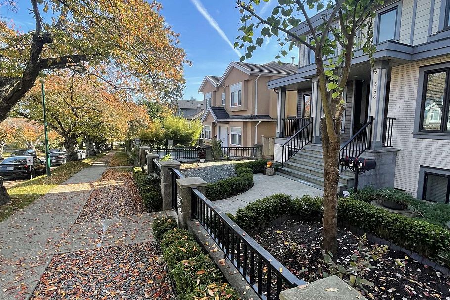 3124 GRAVELEY STREET, Vancouver BC V3T 1A8 Vancouver, BC - 10