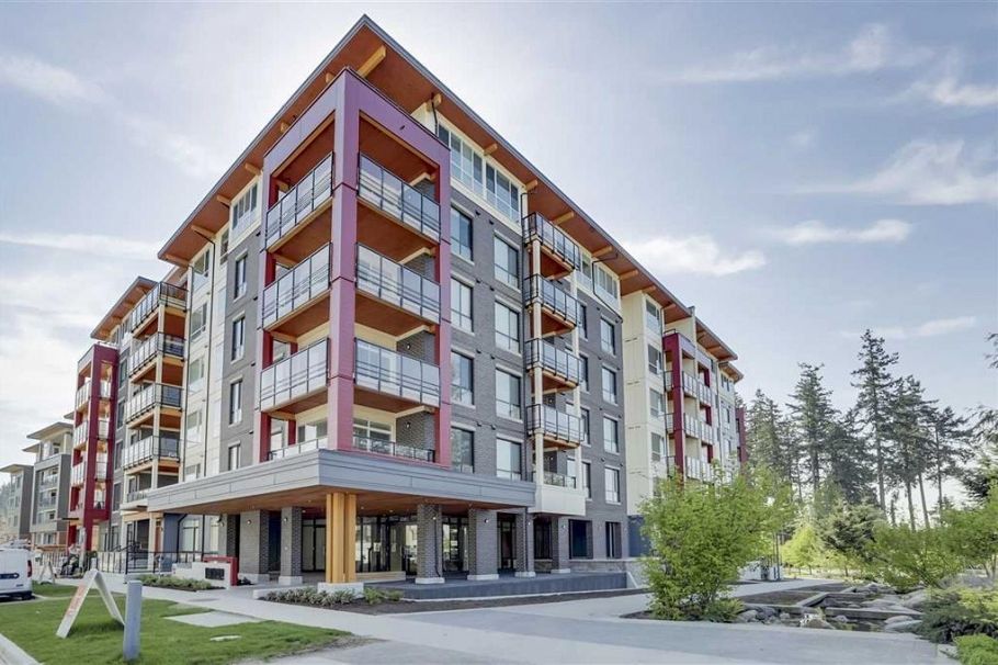 311 3581 Ross Drive Vancouver, BC - 1
