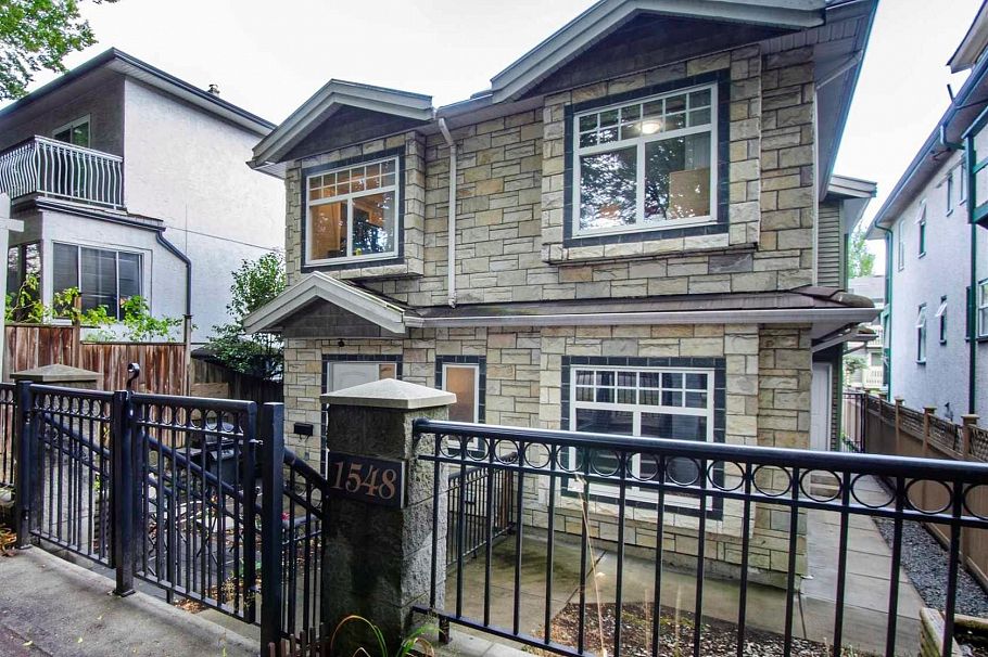 1550 E 1st Avenue Vancouver, BC - 2