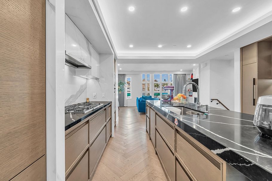 2793 Alamein Avenue Vancouver, BC - 23