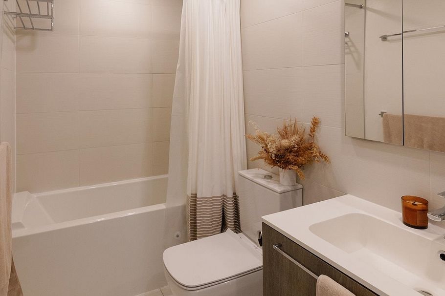 305 285 E 10th Avenue Vancouver, BC - 10