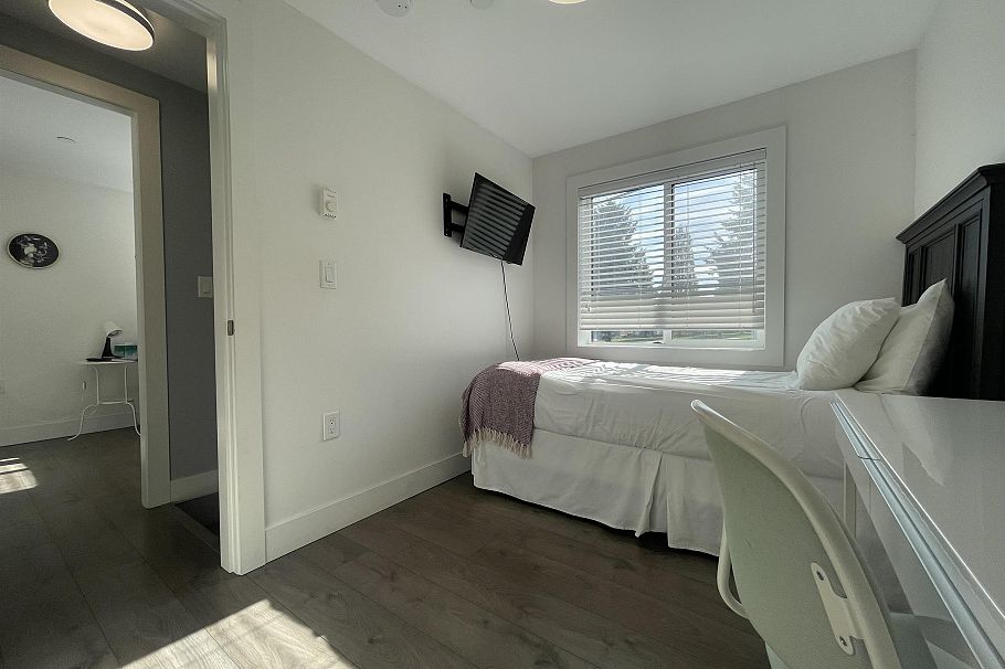 3124 GRAVELEY STREET, Vancouver BC V3T 1A8 Vancouver, BC - 20