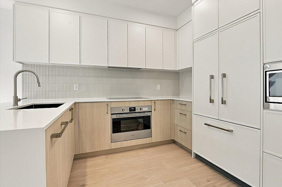110 954 Lytton Street North Vancouver, BC - 8