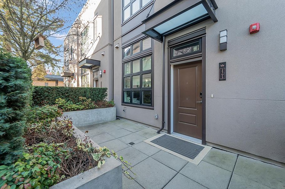 2793 Alamein Avenue Vancouver, BC - 1