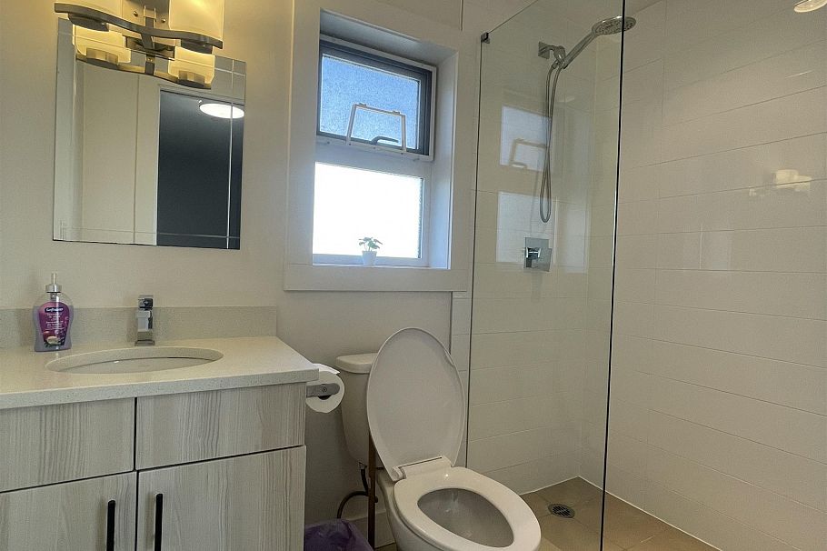 3124 GRAVELEY STREET, Vancouver BC V3T 1A8 Vancouver, BC - 18