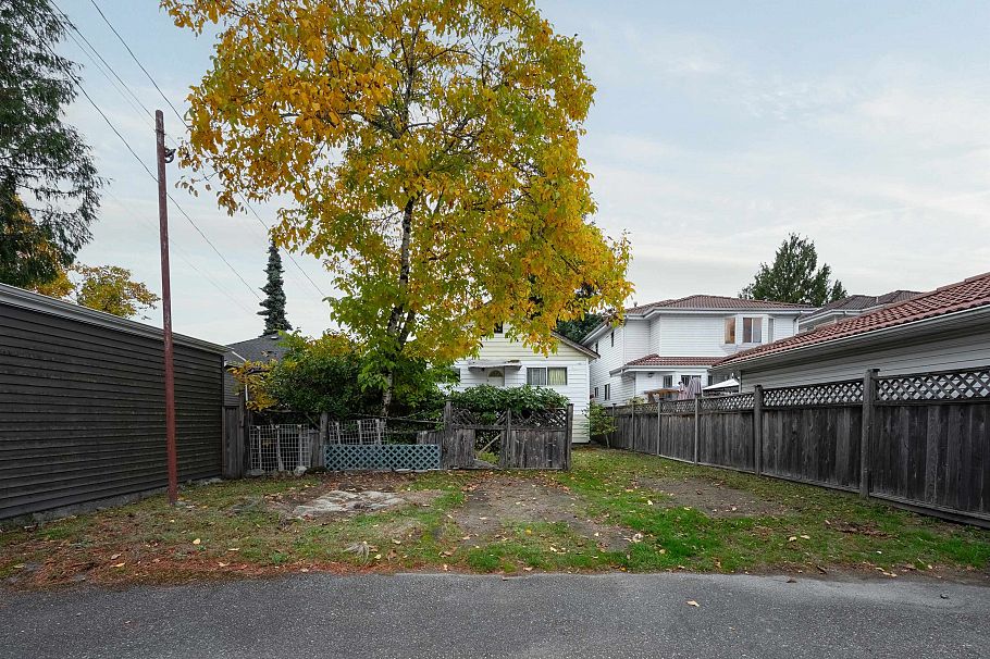 5482 Ross Street Vancouver, BC - 6
