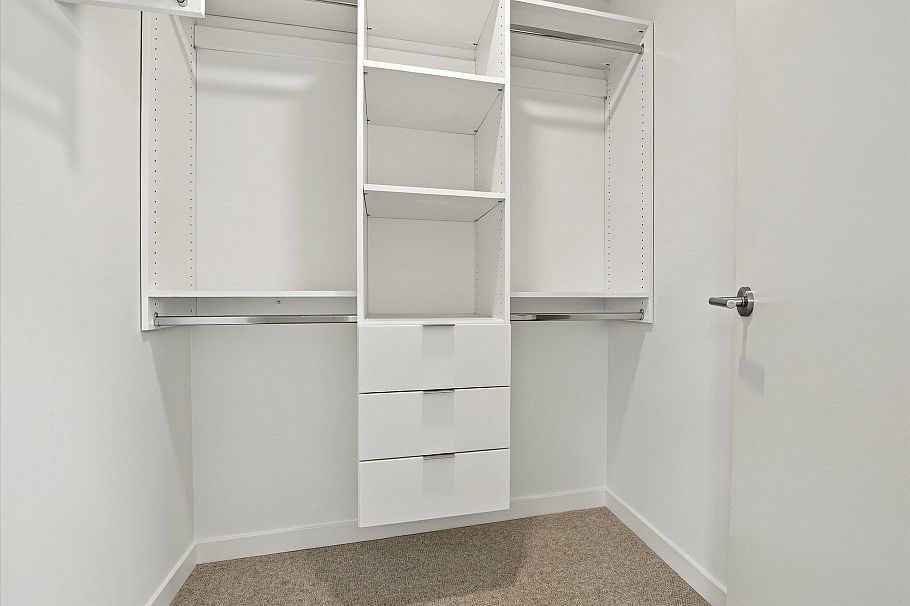 110 954 Lytton Street North Vancouver, BC - 30