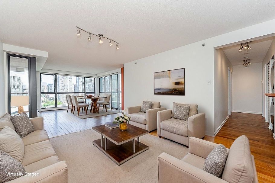 1304 283 Davie Street Vancouver, BC - 1