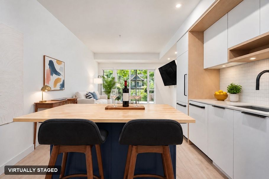 212 2520 Guelph Street Vancouver, BC - 5