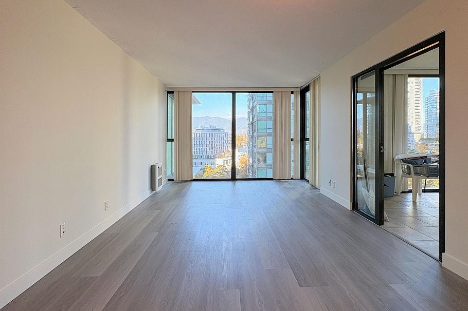 602 1331 W GEORGIA STREET, Vancouver BC V6E 4P1 Vancouver, BC - 1