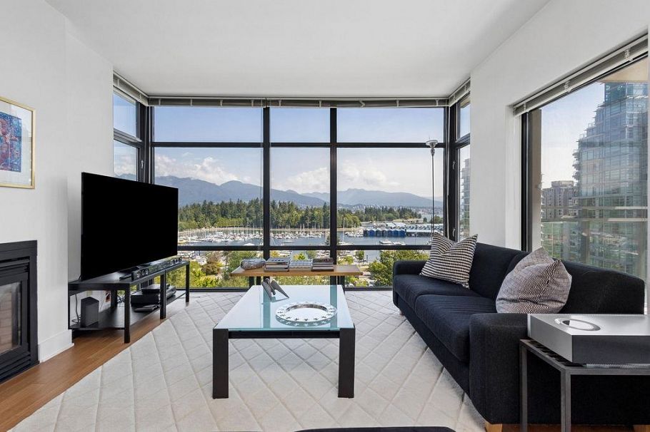1001 1863 Alberni Street Vancouver, BC - 2