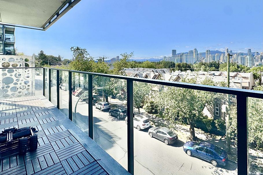 503 2411 Heather Street Vancouver, BC - 24