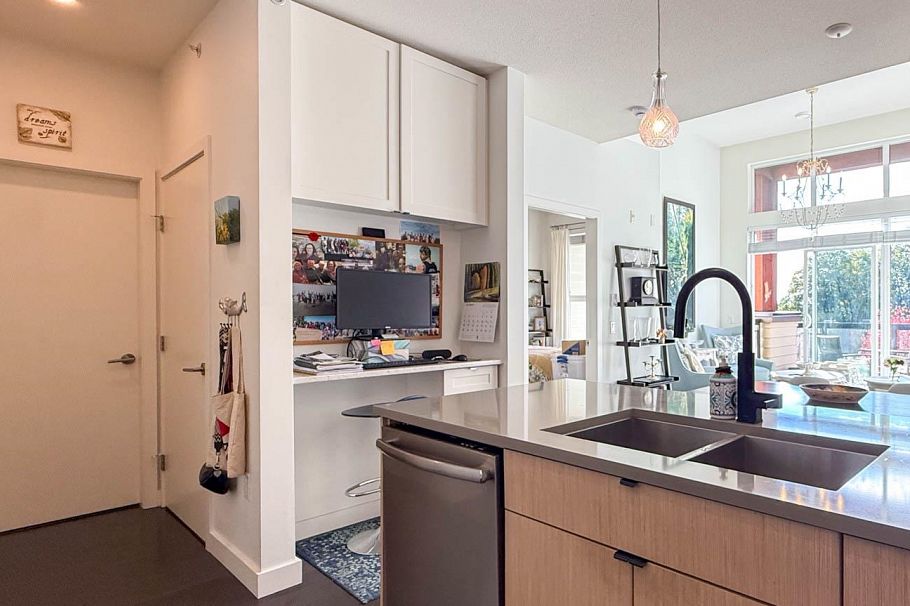 402 3205 MOUNTAIN, North Vancouver BC V7K 0A3 North Vancouver, BC - 21