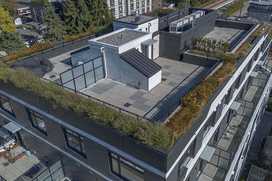 603 3264 Vanness Street Vancouver, BC - 23
