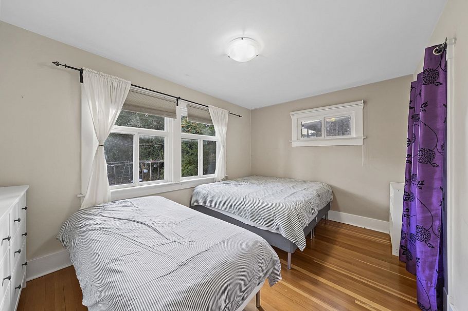 3588 W King Edward Avenue Vancouver, BC - 11