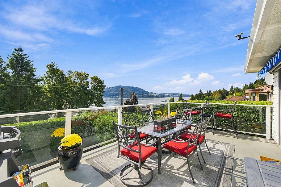 3950 Sparrow Lane North Vancouver, BC - 3