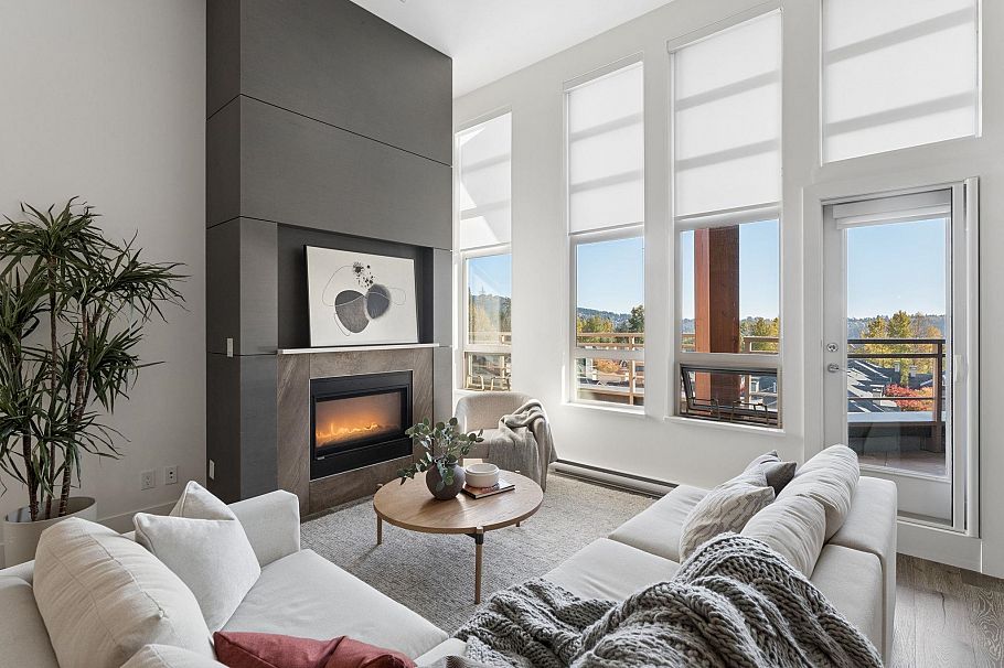 507 3602 Aldercrest Drive North Vancouver, BC - 2