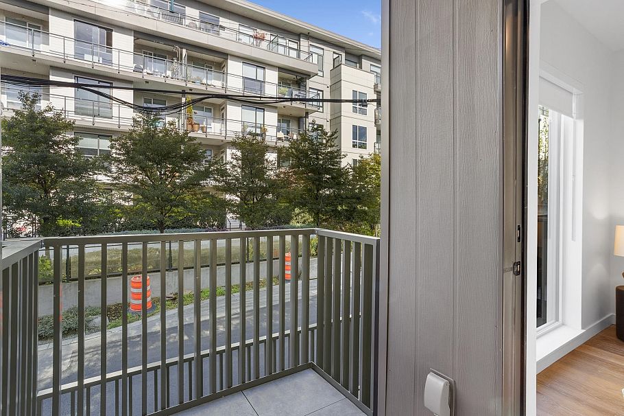 136 602 E 2nd Street North Vancouver, BC - 10