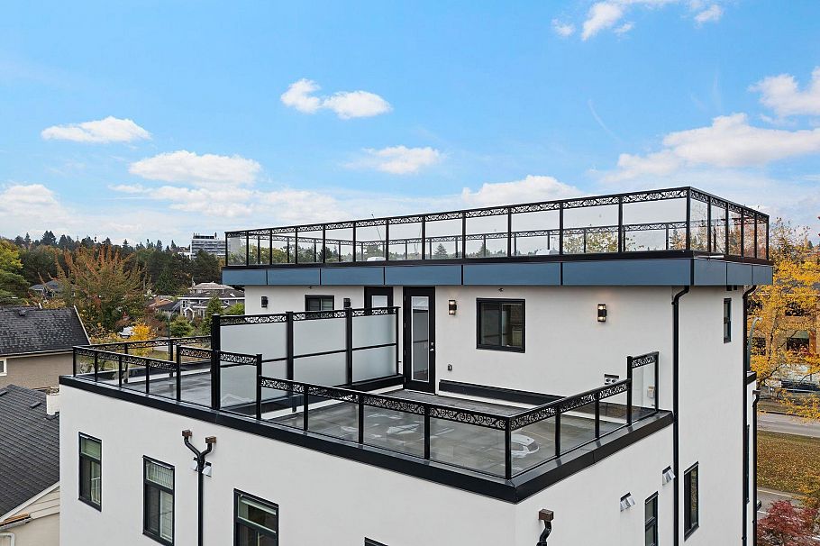 2 2557 W King Edward Avenue Vancouver, BC - 20