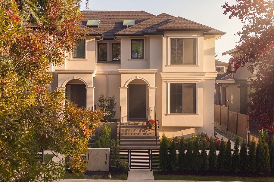 2118 W 21st Avenue Vancouver, BC - 1