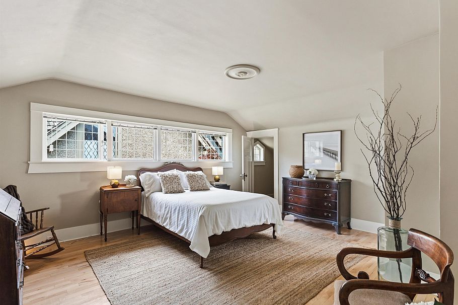 1971 W 36th Avenue Vancouver, BC - 12