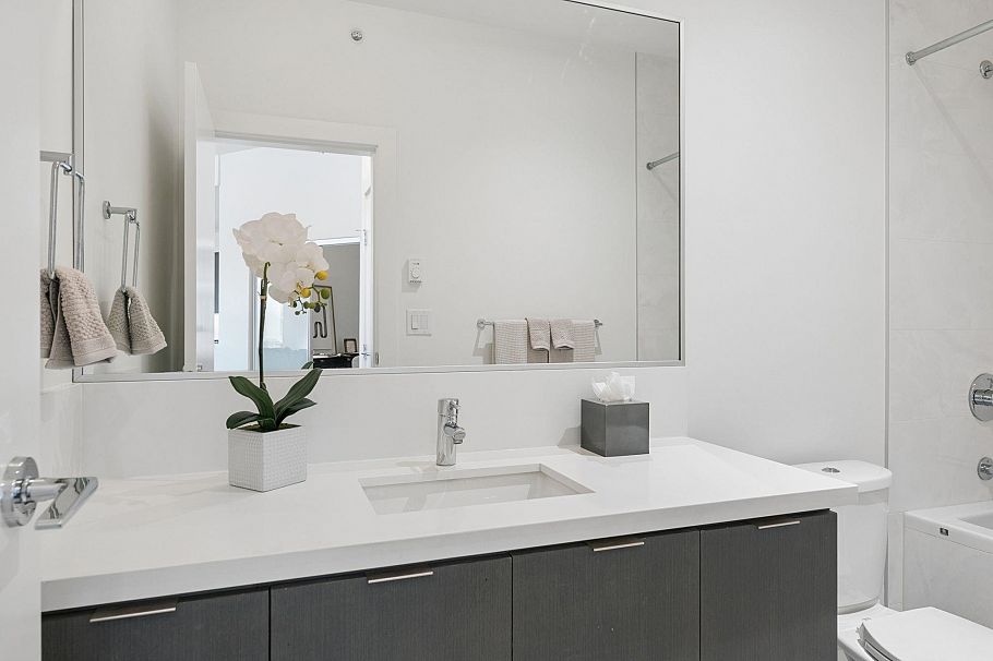 507 3602 Aldercrest Drive North Vancouver, BC - 25