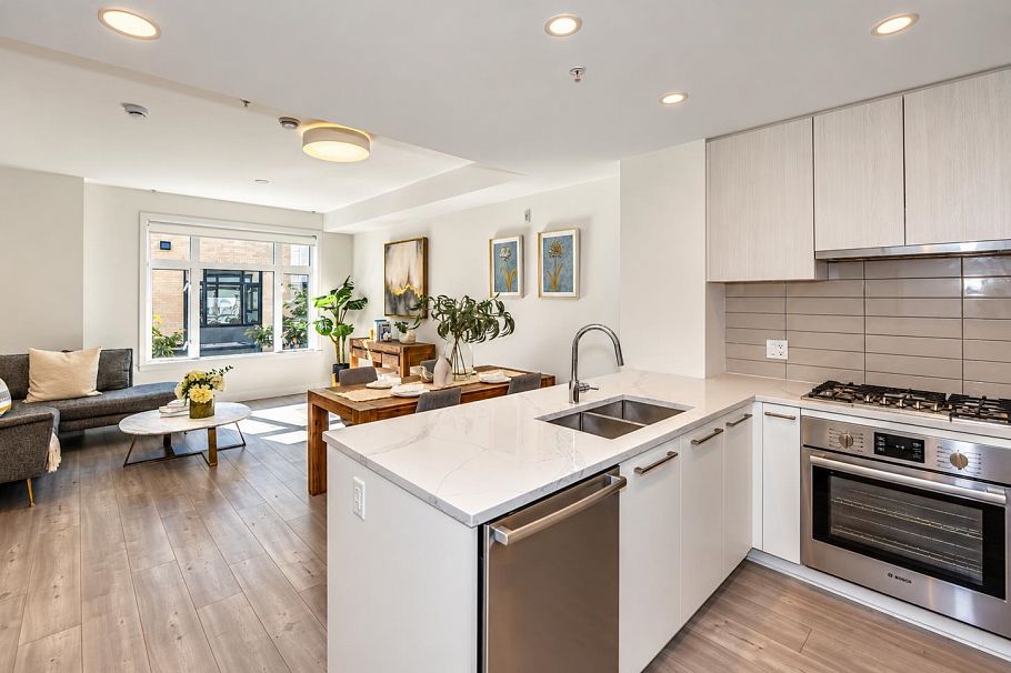 259 2035 Glenaire Drive North Vancouver, BC - 6