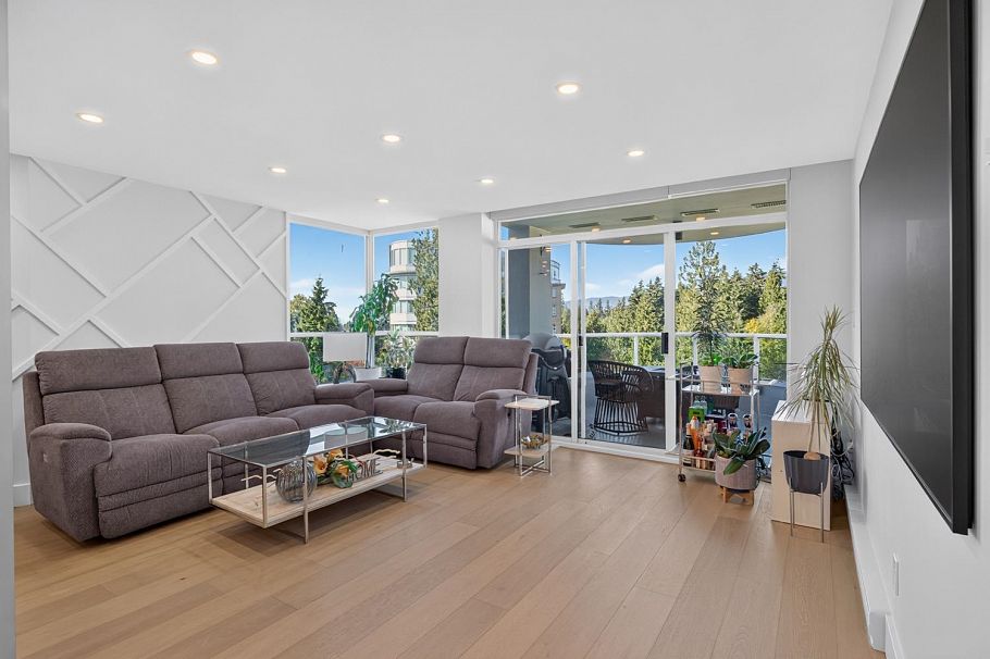 903 995 Roche Point Drive North Vancouver, BC - 11