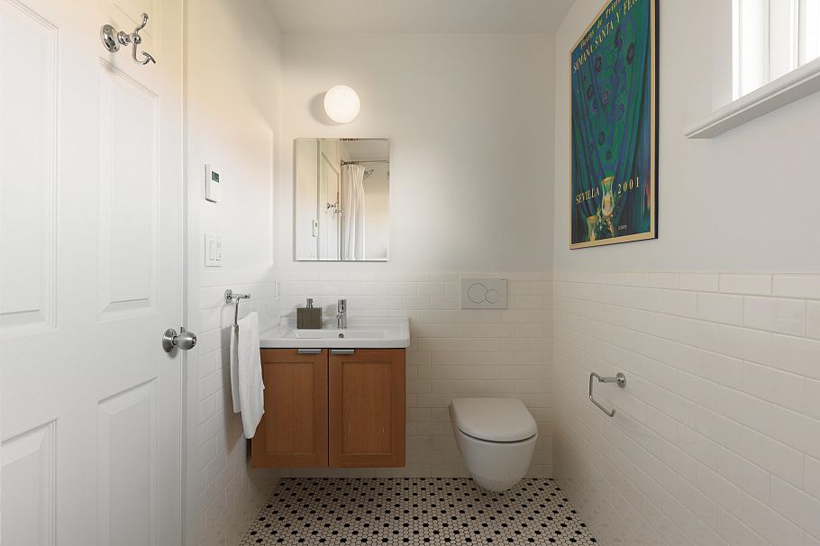 455 W 22nd Avenue Vancouver, BC - 18