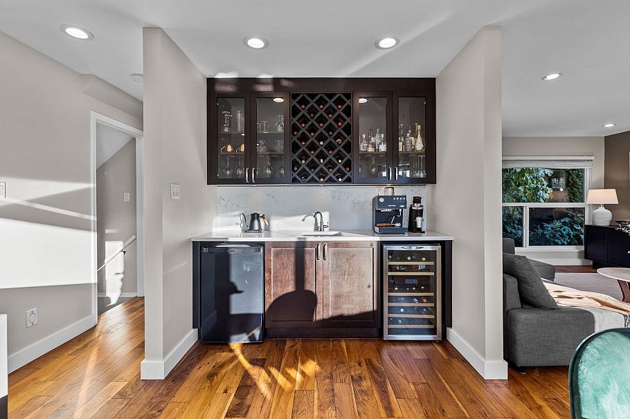 1417 Jones Avenue North Vancouver, BC - 10