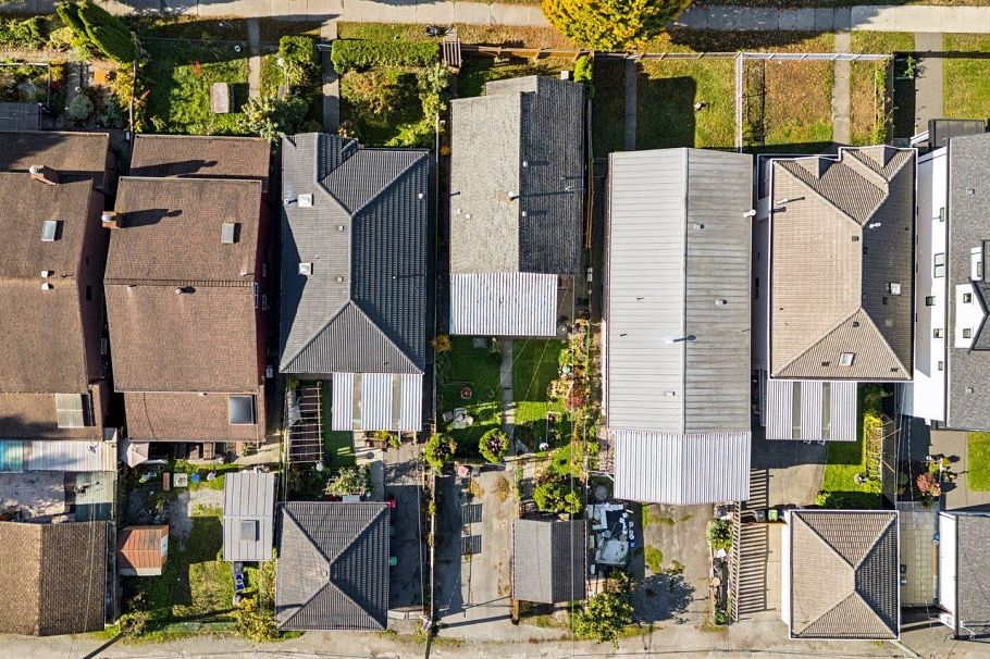 850 Nanaimo Street Vancouver, BC - 39