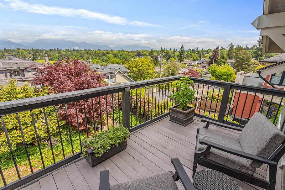 1971 W 36th Avenue Vancouver, BC - 18