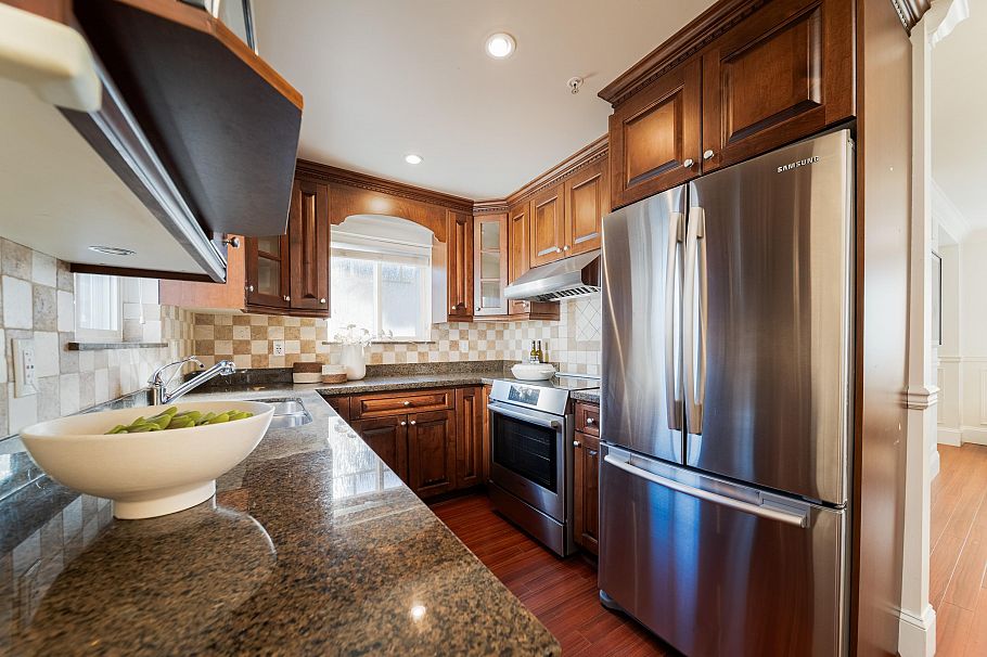 2418 St. Catherines Street Vancouver, BC - 18