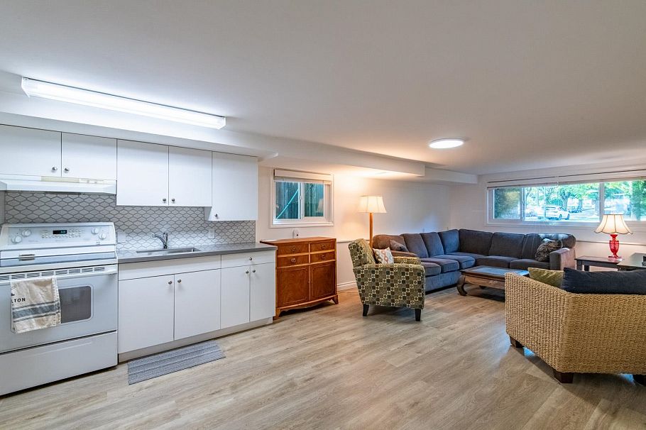 5898 Quebec Street Vancouver, BC - 20