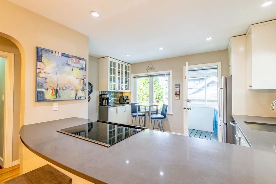 5898 Quebec Street Vancouver, BC - 8